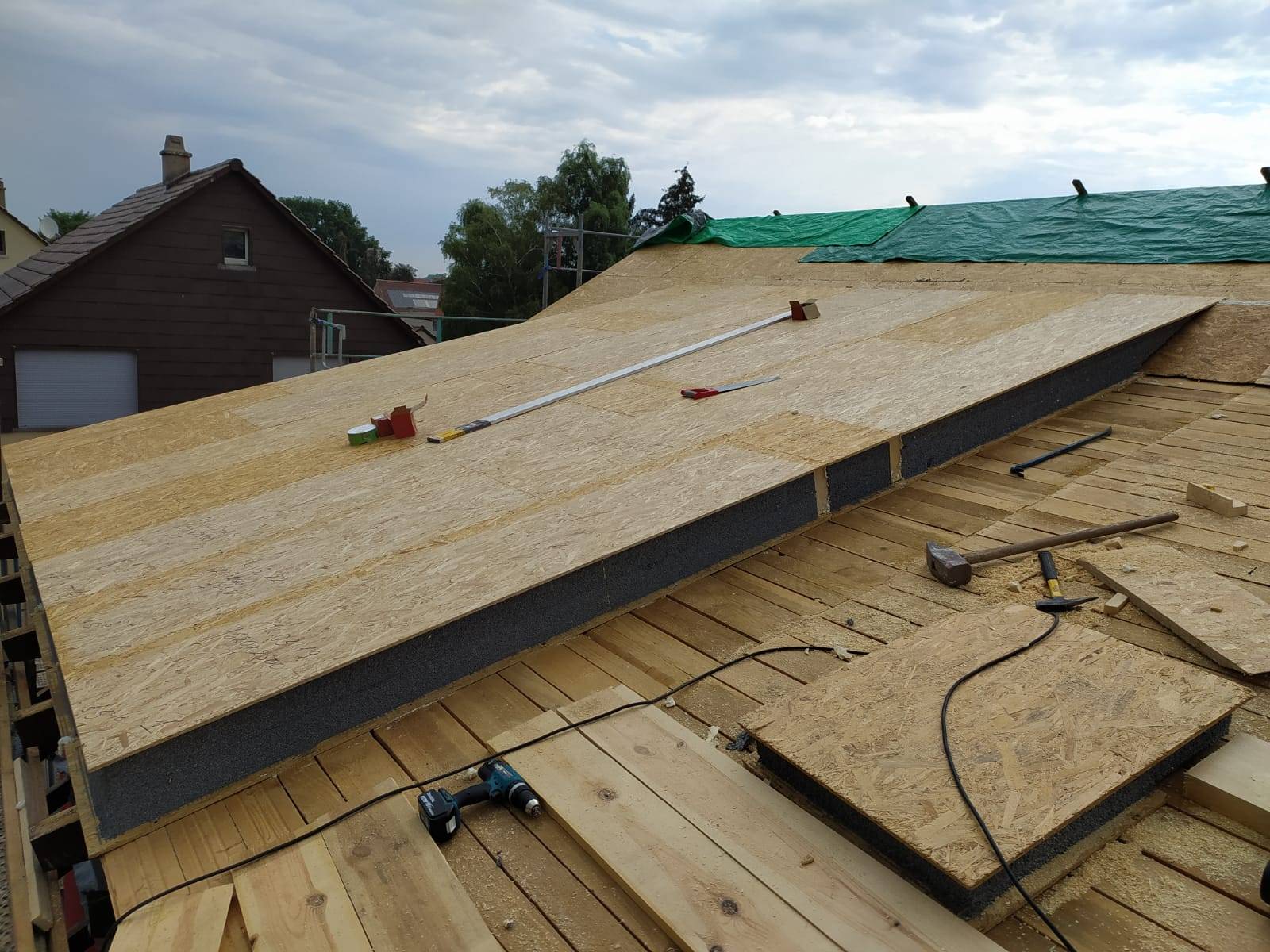 The value of the roof load